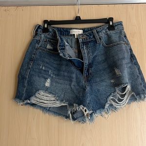 Comfy Highrise Shorts